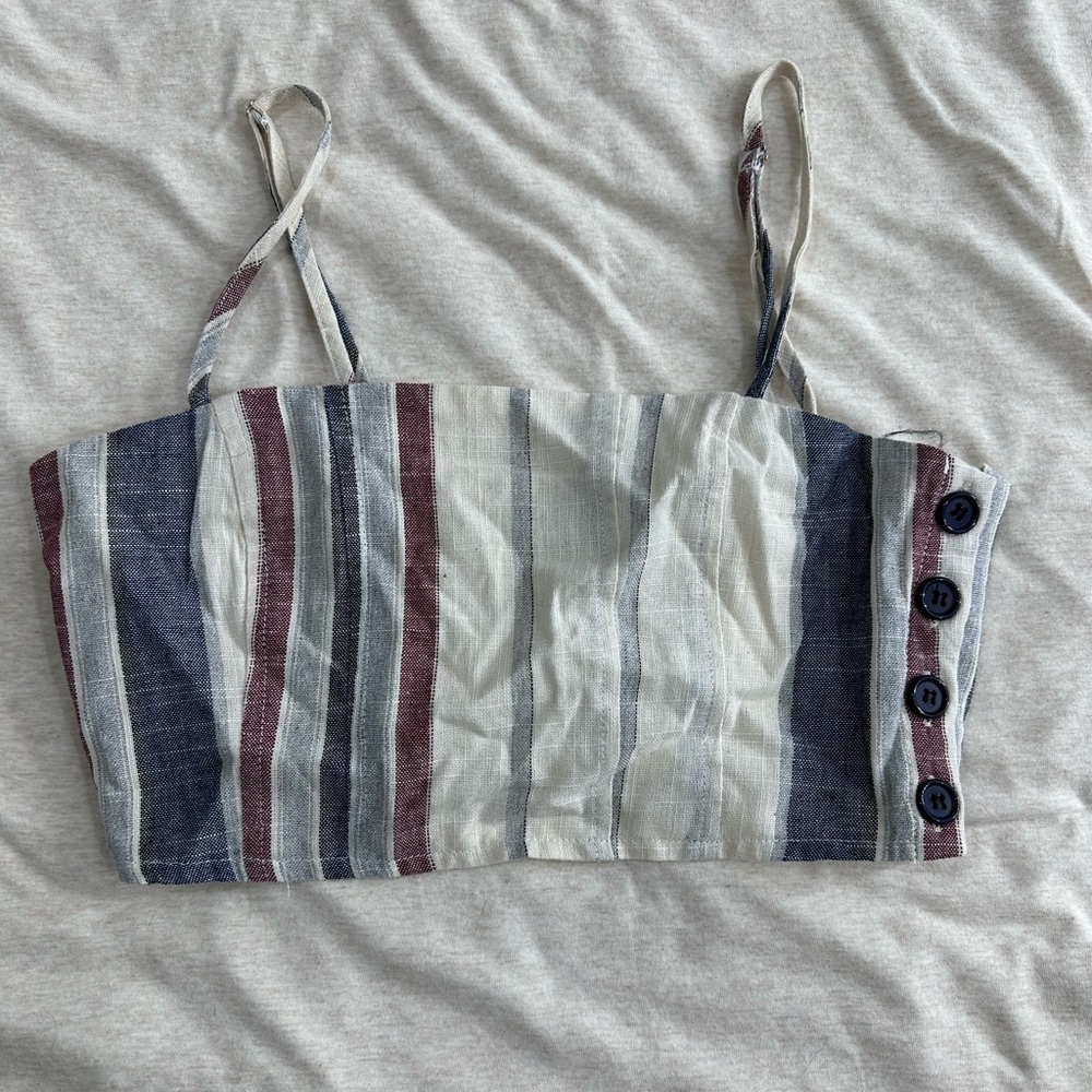 Crop top
